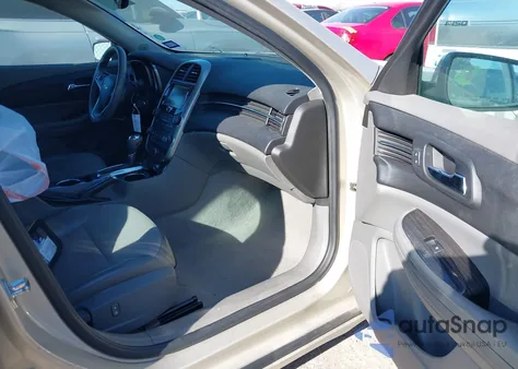 2015 Chevrolet Malibu 1Lt z USA, uszkodzony, nr VIN 1G11C5SL1FF259966